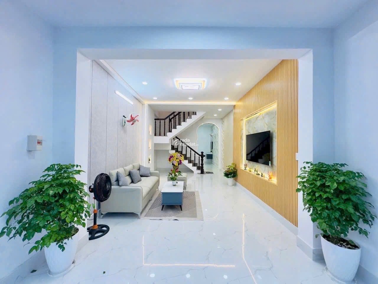 Bán nhà mới keng 4x14m.Xây 3 Lầu .hẻm ô tô Đường HT45.phường HIỆP THÀNH.Q12