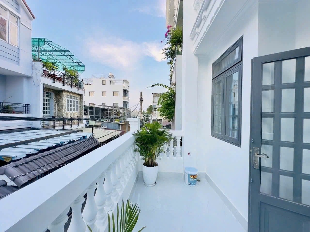 Bán nhà mới keng 4x14m.Xây 3 Lầu .hẻm ô tô Đường HT45.phường HIỆP THÀNH.Q12