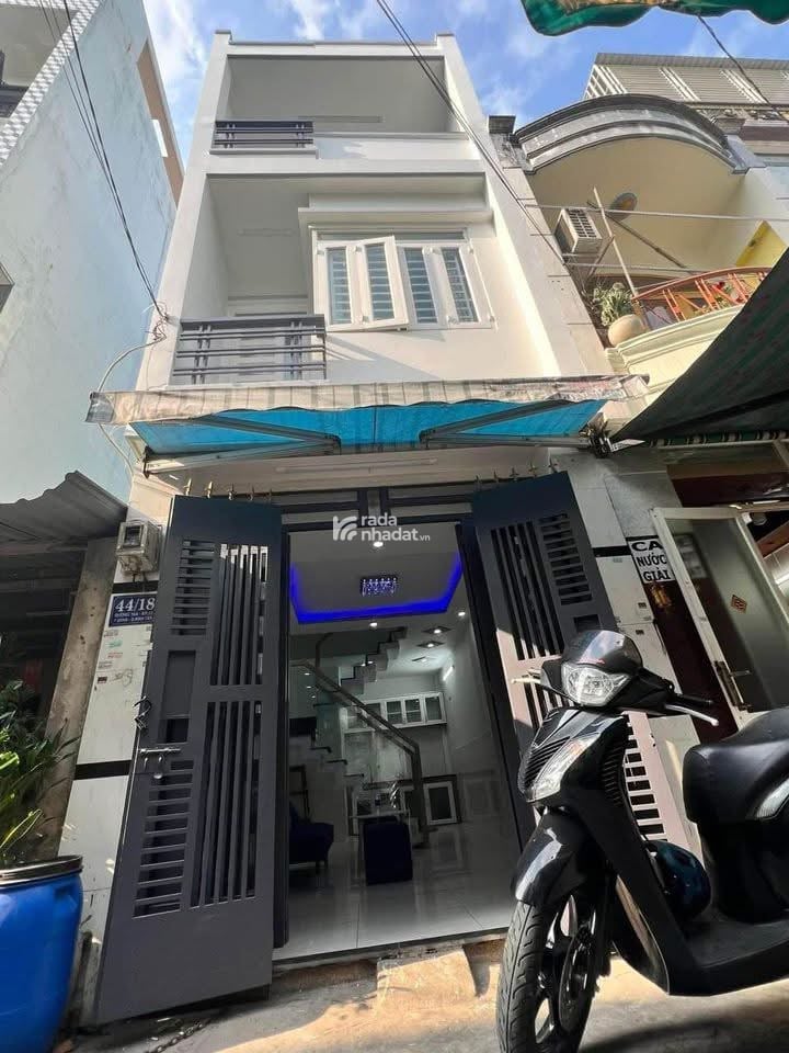 Cần tiền bán nhà Đường Đặng Minh Khiêm Quận 12 ,70m2 Giá 3ty120 lh Vân