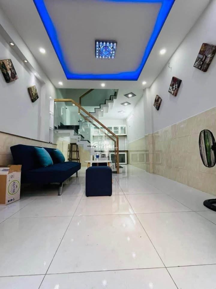 Cần tiền bán nhà Đường Đặng Minh Khiêm Quận 12 ,70m2 Giá 3ty120 lh Vân