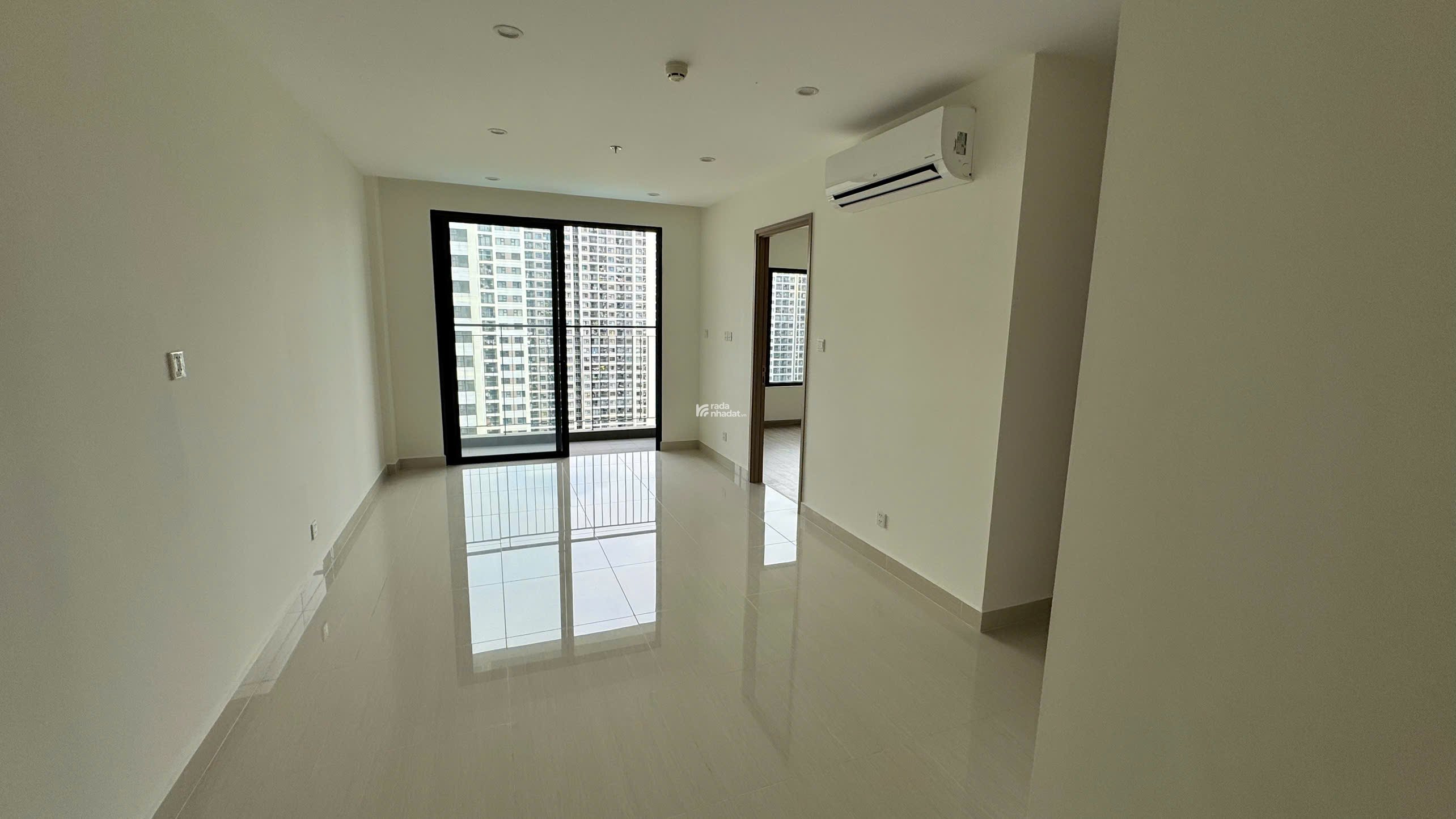 Chính chủ bán lại căn 1PN1 view 3 mặt thoáng nội khu Origami, Vinhomes