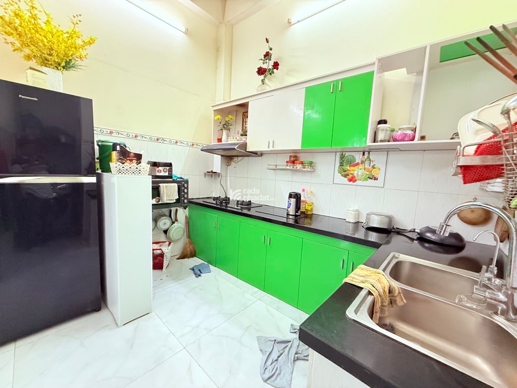 bán nhà gần chế lan viên trường chinh
