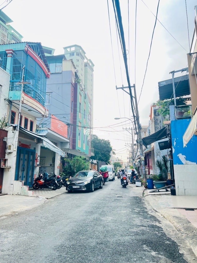 ĐẤT TRỐNG -TÔ HIỆU- HIỆP TÂN -QUẬN TÂN PHÚ- DT: 4*18M -GIÁ 7 TỶ 9