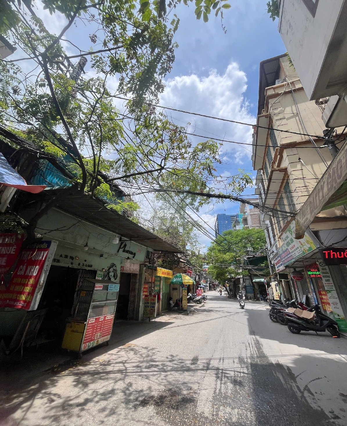 cẦU GIẤY - NGÕ NÔNG - SỔ VUÔNG - MT KHỦNG - 72M2 - 14.5 TỶ - THỪA PHÒNG - VỪA Ở VỪA CHO THUÊ