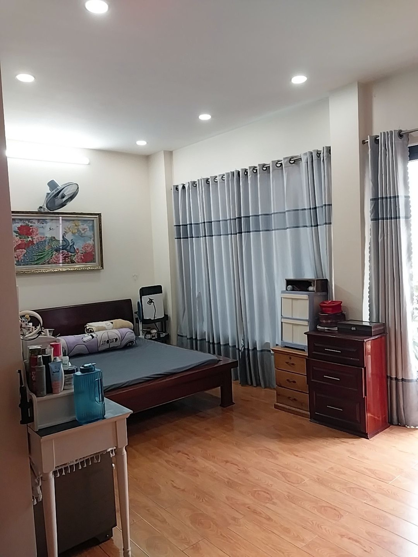 Nhà đẹp 4 tầng đường Tô Hiệu, 70m2, ngang 6.8m, không lộ giới, Chỉ 8.8 tỷ TL