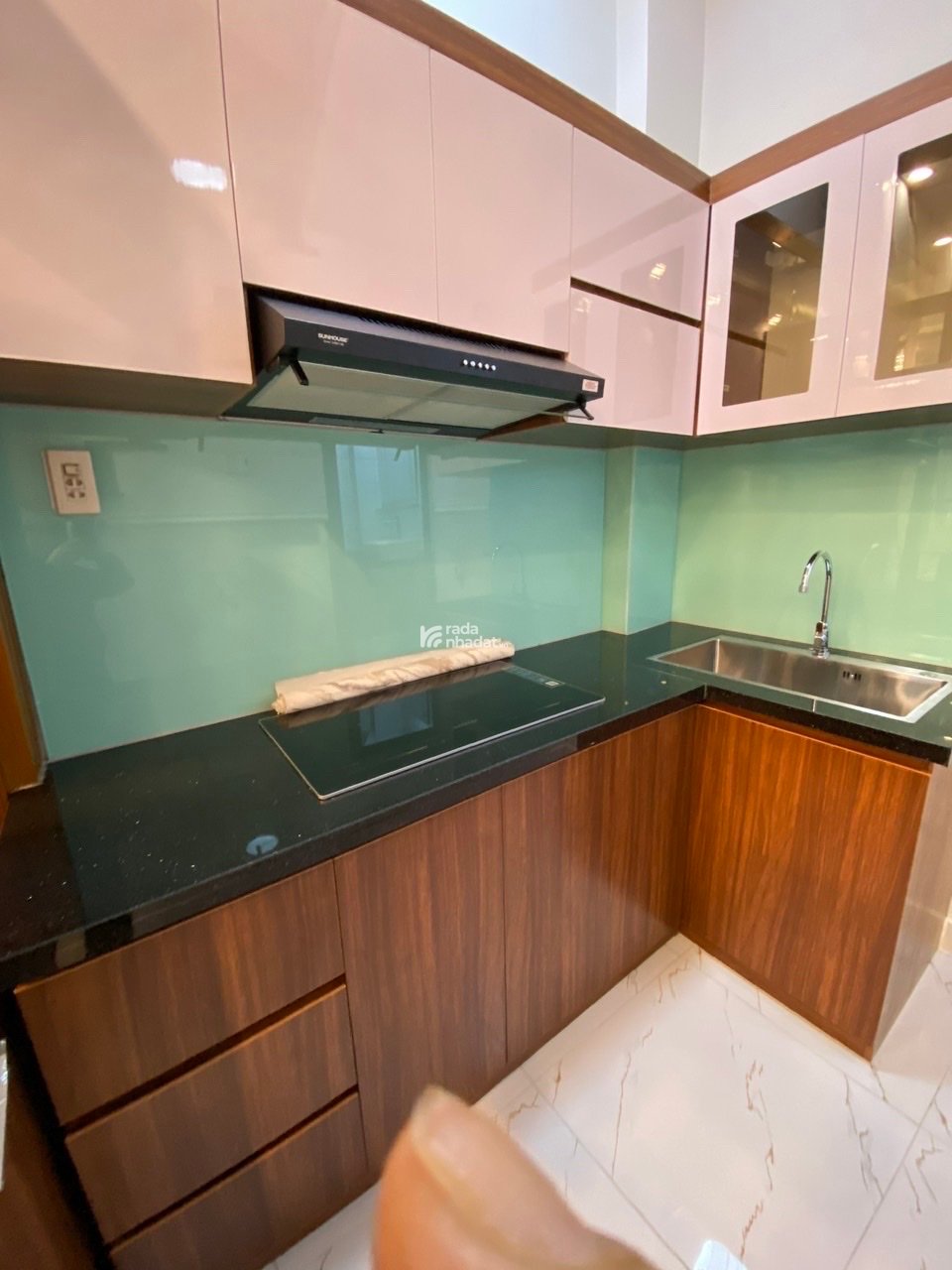 Nhà Đẹp Ngô Quyền Q10 Trệt 3 Lầu  Ở Ngay