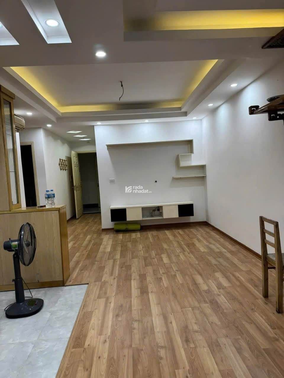 Căn hộ 3 PN giá ưu đãi 5tỷ5 tại B1 - B2 Tây Nam Linh Đàm, 93m2 - đẹp - giá tốt - nhiều tiện ích