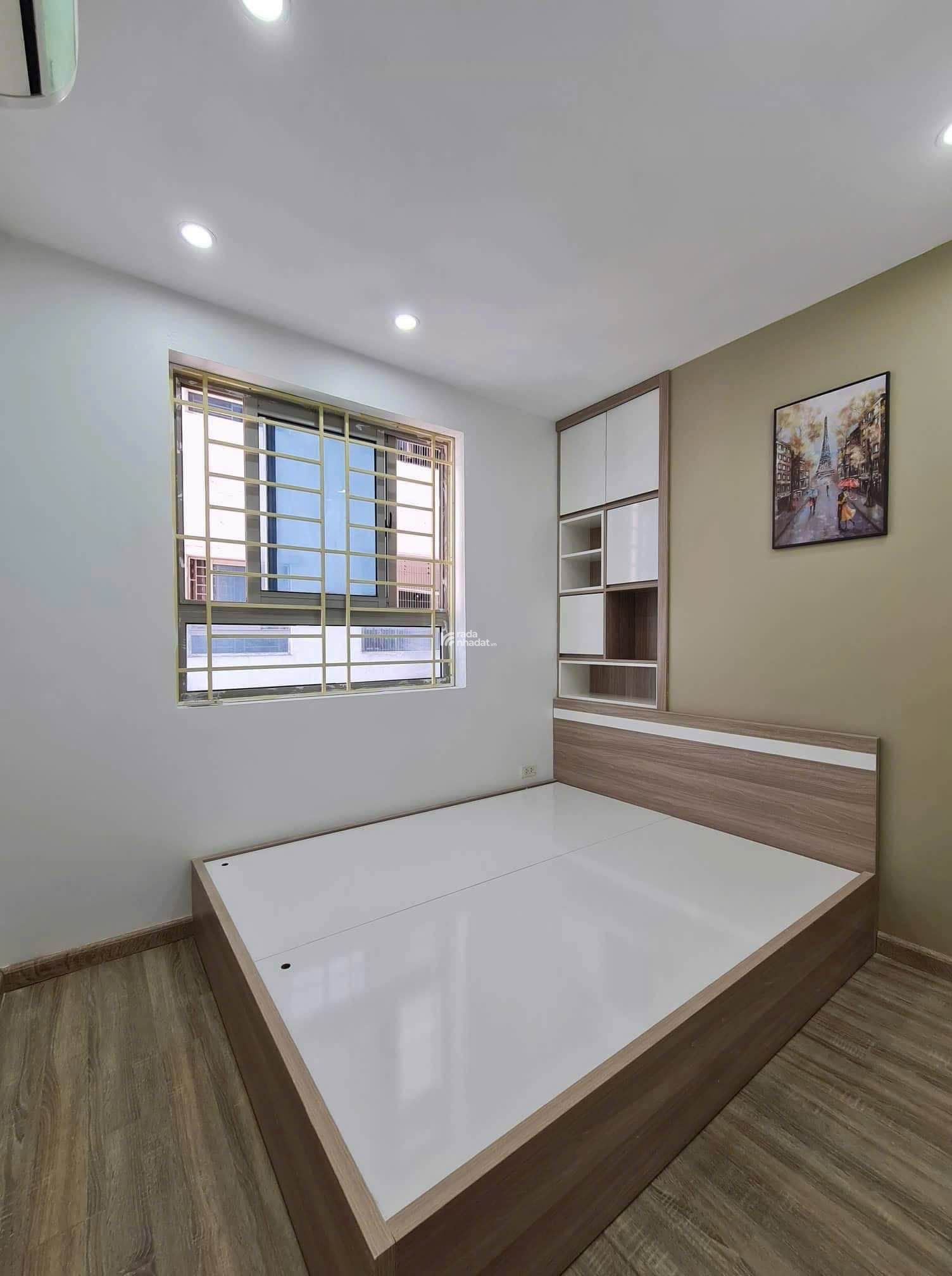 Căn hộ 3 PN giá ưu đãi 5tỷ5 tại B1 - B2 Tây Nam Linh Đàm, 93m2 - đẹp - giá tốt - nhiều tiện ích