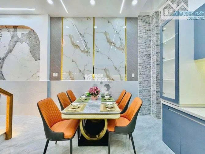 CẦN BÁN NHÀ ĐƯỜNG 17 THỦ ĐỨC 4 TỶ 240TR 57.8M2  SẴN HĐ THUÊ  SHR