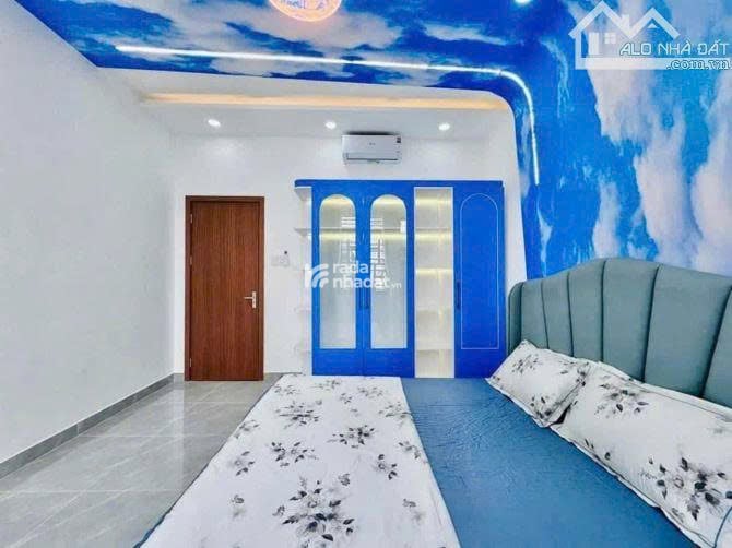 CẦN BÁN NHÀ ĐƯỜNG 17 THỦ ĐỨC 4 TỶ 240TR 57.8M2  SẴN HĐ THUÊ  SHR
