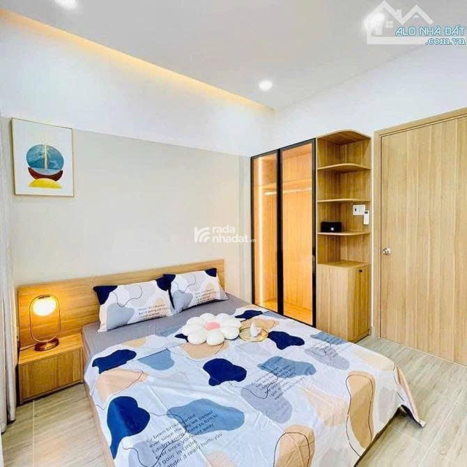 CẦN BÁN NHÀ ĐƯỜNG 17 THỦ ĐỨC 4 TỶ 240TR 57.8M2  SẴN HĐ THUÊ  SHR