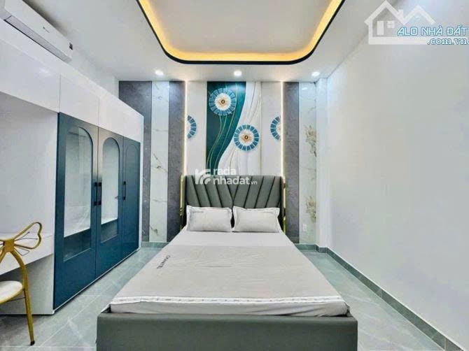CẦN BÁN NHÀ ĐƯỜNG 17 THỦ ĐỨC 4 TỶ 240TR 57.8M2  SẴN HĐ THUÊ  SHR