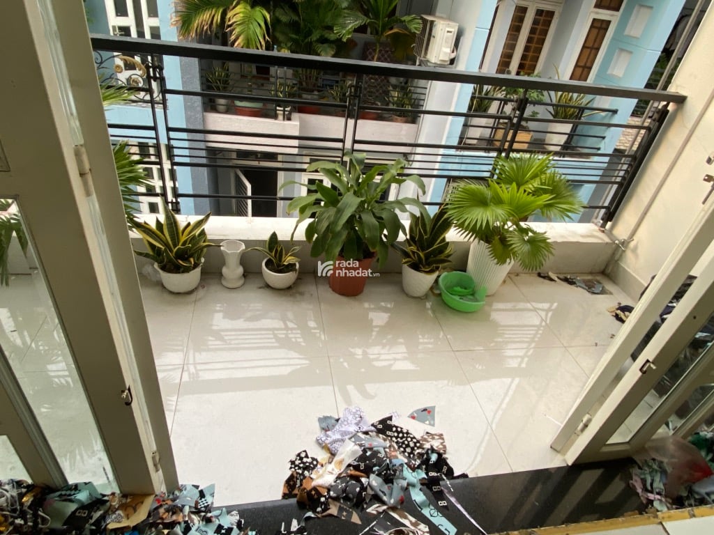 NGAY AEON MALL, HẺM XE HƠI ĐÔ ĐỐC LONG, TÂN PHÚ, 72M2 Ở NGAY. GIẢM 550TR CHỈ 8.5T TL TỐT