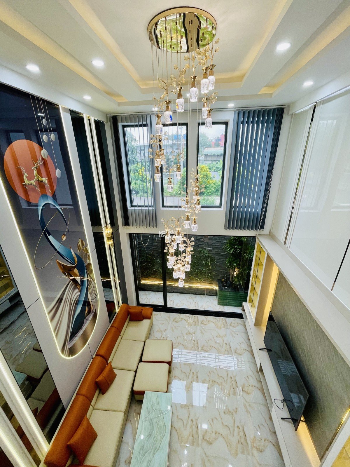 SIÊU PHẨM GÒ VẤP HXH - THANG MÁY XỊN  GARA Ô TÔ - FULL NỘI THẤT - SỔ VUÔNG A4