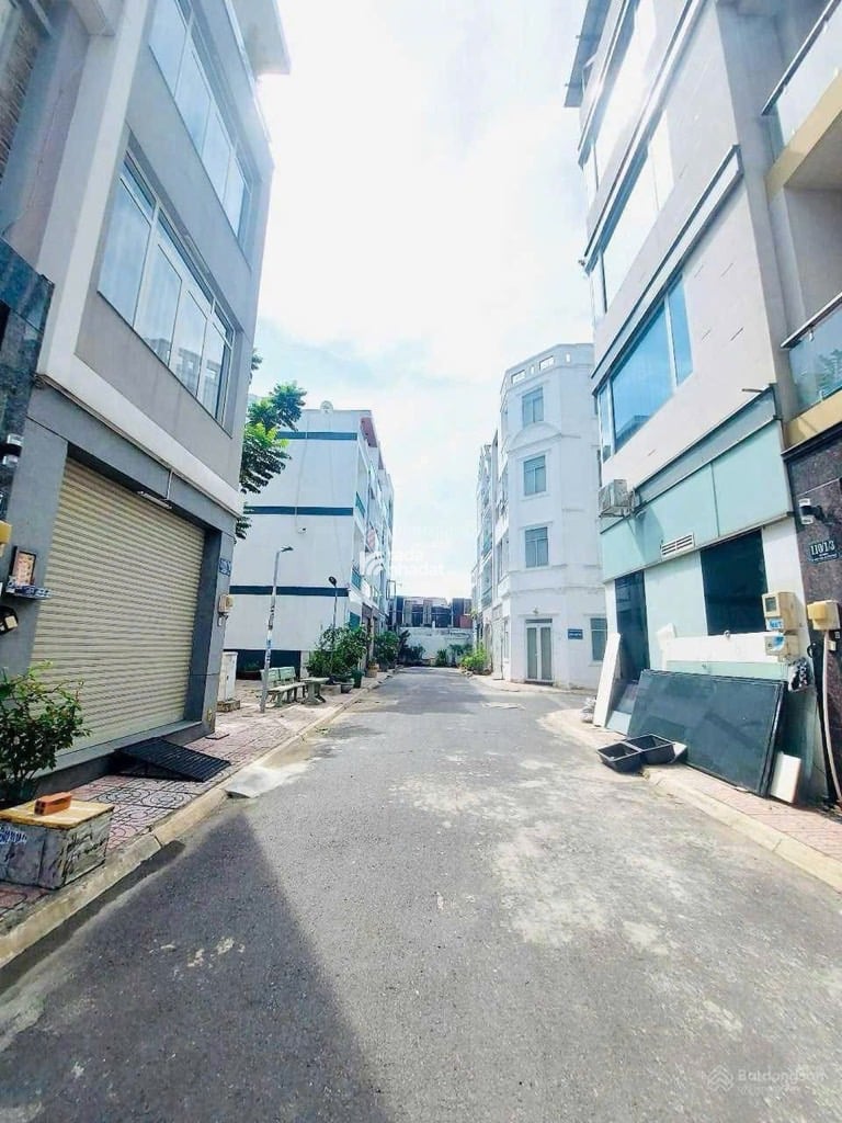 NHÀ 3 TẦNG - HẺM XE HƠI - DÒNG TIỀN 10 TRIỆU/THÁNG