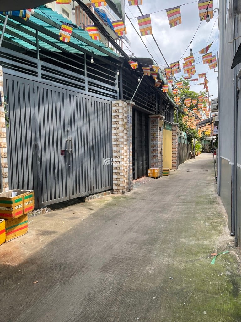 NHÀ ĐẸP 3 TẦNG 4PN, HẺM THÔNG NGUYỄN VĂN LUÔNG, GẦN VÒNG XOAY PHÚ LÂM, GIÁ 5.X TỶ