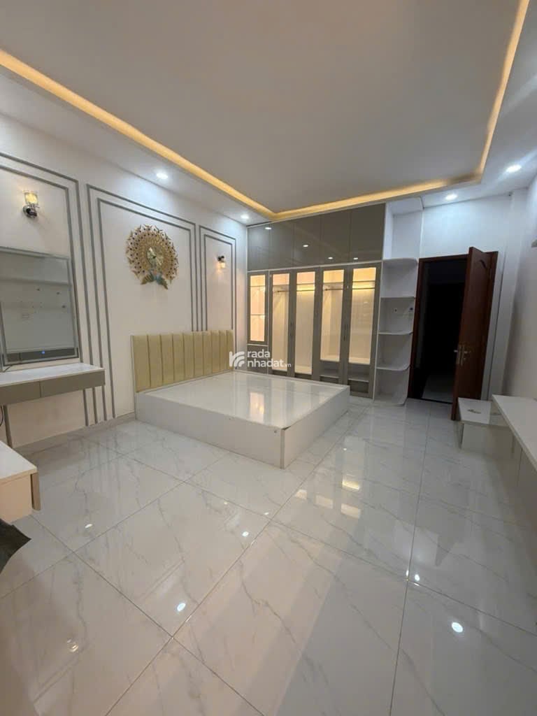 NHÀ ĐẸP SIÊU HOT NĂM 2025 - PHƯỜNG 14 - GÒ VẤP - DT 68M2 - GẦN EMART2 - GIÁ 7 TỶ 900