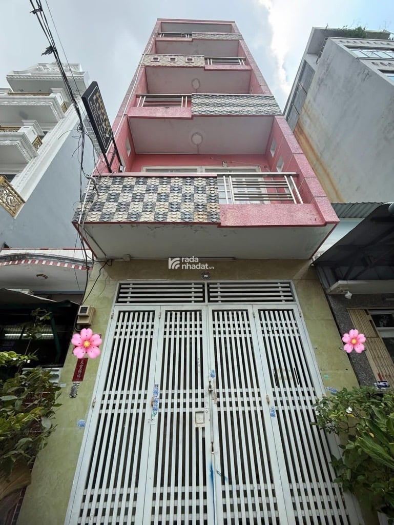 NHÀ 5 TẦNG BTCT - 64M2 - TẬN 12 PHÒNG CHO THUÊ CHDV - NGAY KHU VIP LÊ VĂN QUỚI 