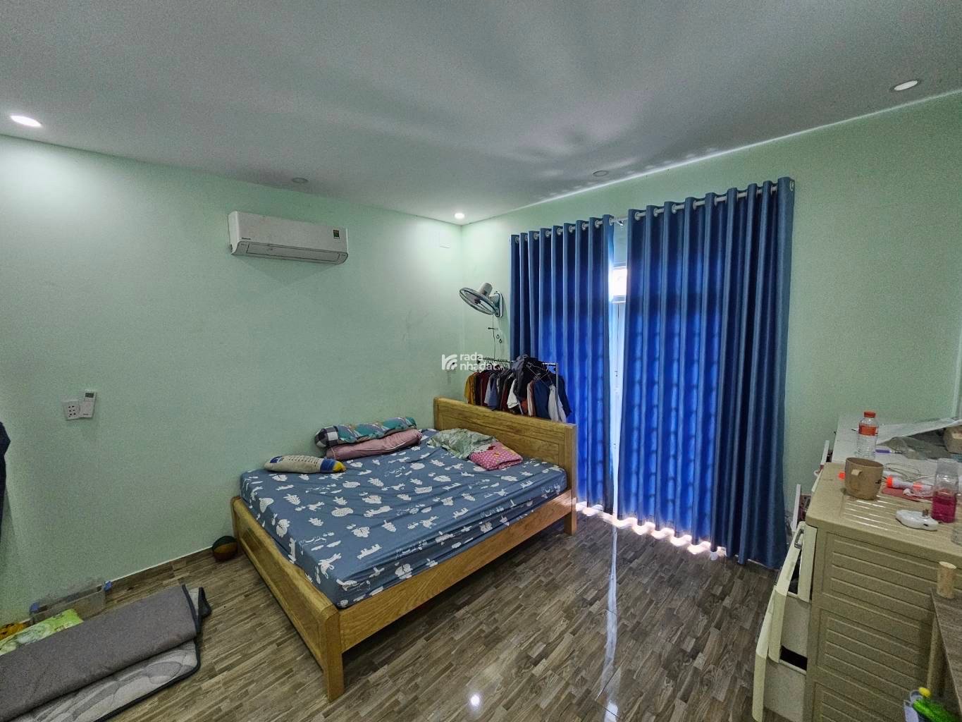 Bán Nhà 4 Tầng, Cạnh Vinhomes Q9, rất phù hợp anh chị có con cái học trong Vin, di chuyển Vành Đai 