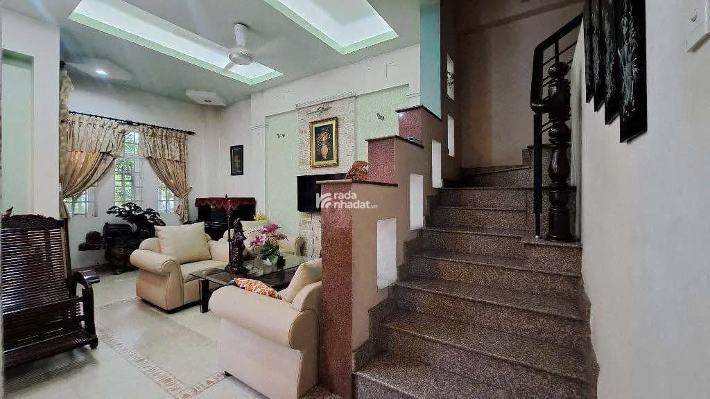 Biệt Phủ Tân Kỳ Tân Quý, 85m2, 4 tầng, 6PN, gần nhà ga T3 và Metro