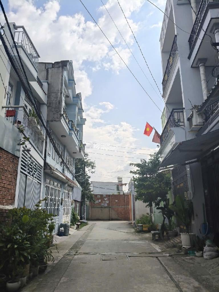 HXH XE HƠI THÔNG HUỲNH THỊ HAI, TÂN CHÁNH HIỆP 