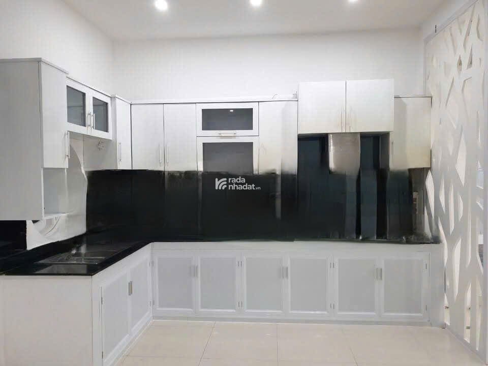 Bán biệt thự DT(7m x  20m) 140m2, đường Nguyễn Hoàng, Q2. Giá 28,5 tỷ (TL)