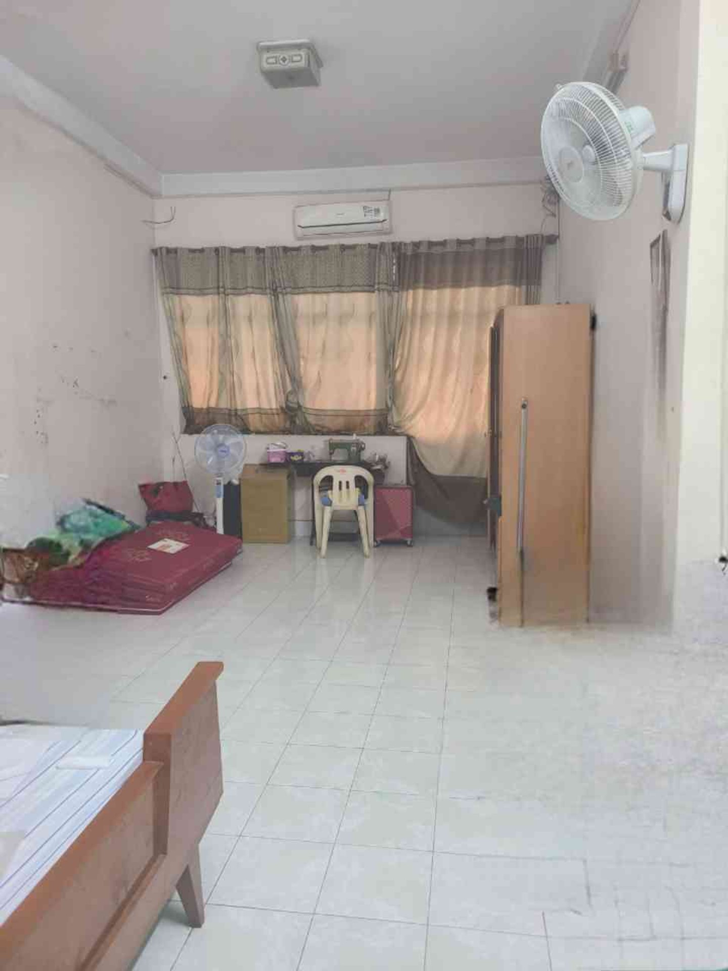 MTKD khu VIP Bàu Cát, 72m2, 4x18, 4 tầng,4PN, KD đỉnh,gần chợ,công viên, 16.3 tỷ