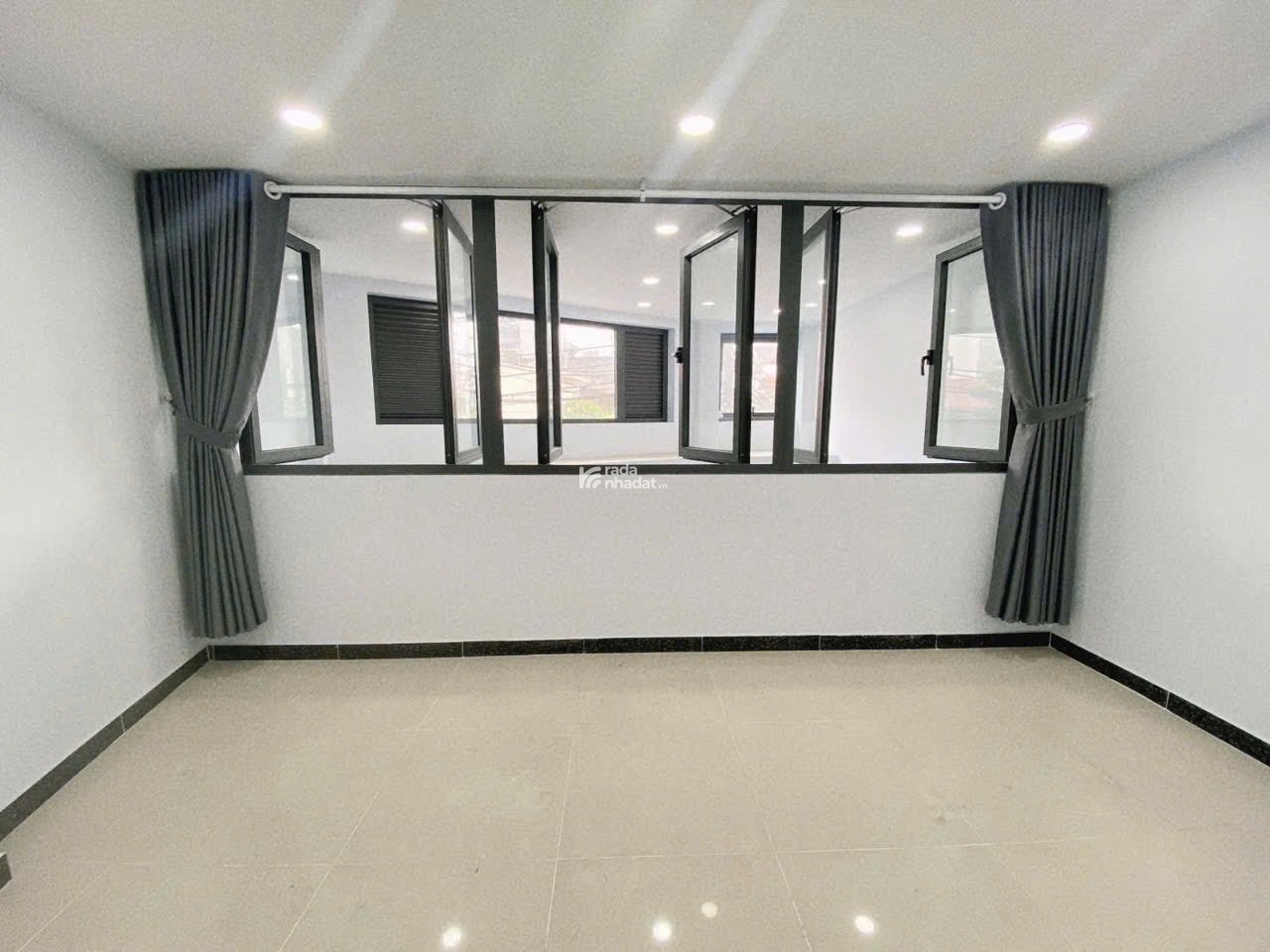 SIÊU PHẨM MẶT TIỀN KINH DOANH P12 BT - 40M2 6 TẦNG - ĐƯỜNG TRƯỚC NHÀ 9M Ô TÔ TẢI TRÁNH - NHÀ MỚI XÂ