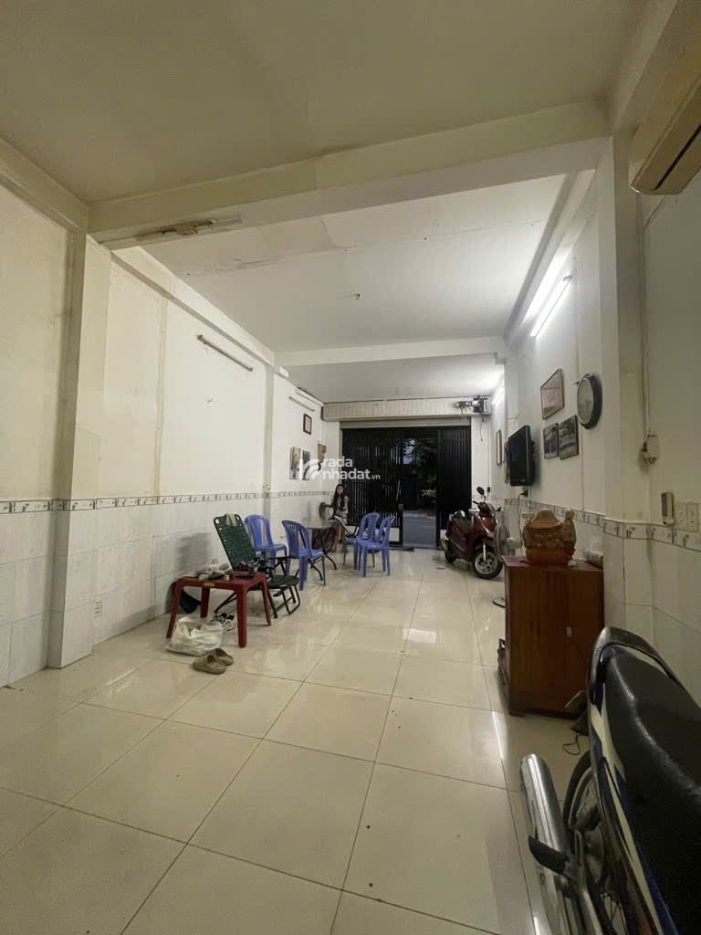 Bán Nhà Mặt Tiền Số 34, Khu Tên Lửa (80m2 - 4 x 20 x 4 Tầng) 11,8 Tỷ TL