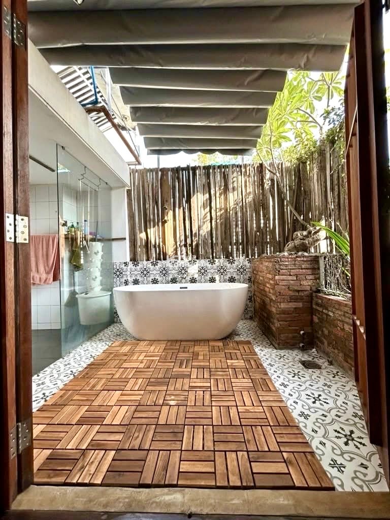 NHÀ PHỐ CỔ ĐIỂN DO KTS TRẦN BÌNH THIẾT KẾ - 81M2 - CHỈ NHỈN 6 TỶ