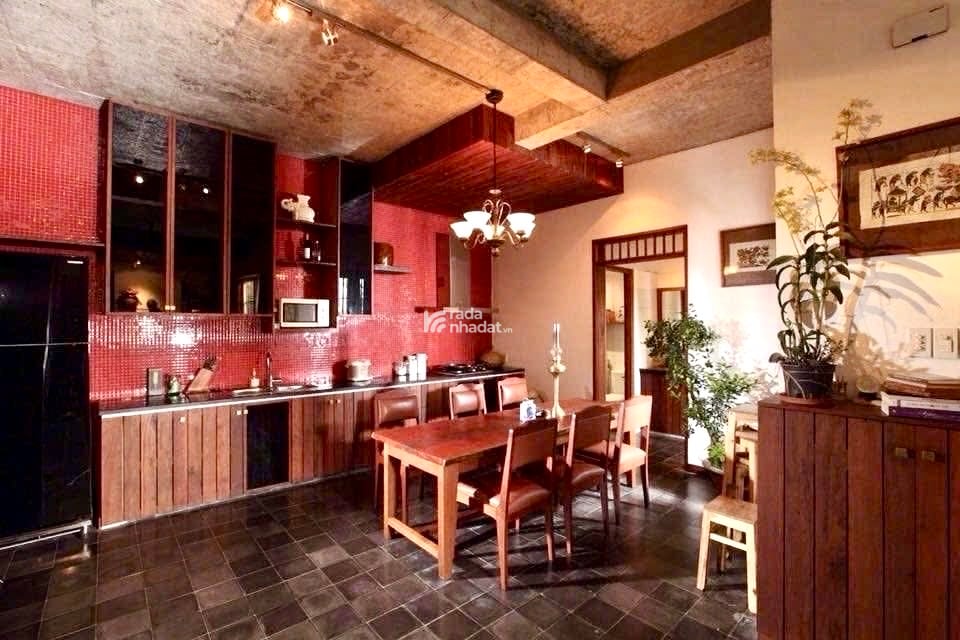 NHÀ PHỐ CỔ ĐIỂN DO KTS TRẦN BÌNH THIẾT KẾ - 81M2 - CHỈ NHỈN 6 TỶ