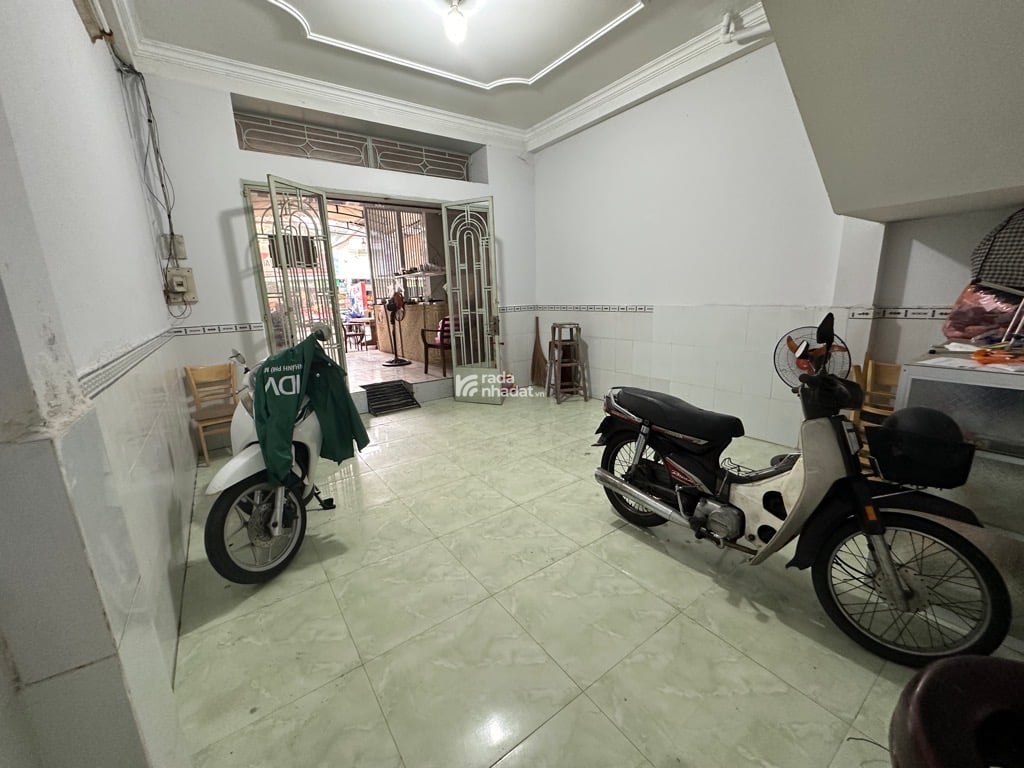 126m2 - Giá 14 tỷ - Ngang 5m - Mặt tiền Lê Thị Chợ tặng dãy trọ Q7