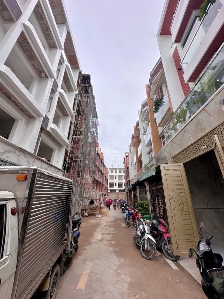 Bán nhà đường số 6 bình hưng hoà B 