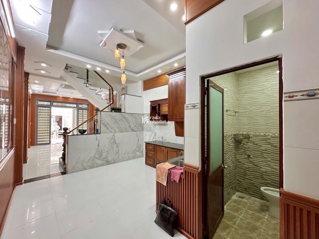 Bán nhà đường số 6 bình hưng hoà B 