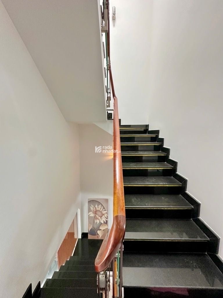 Bán nhà đường số 6 bình hưng hoà B 