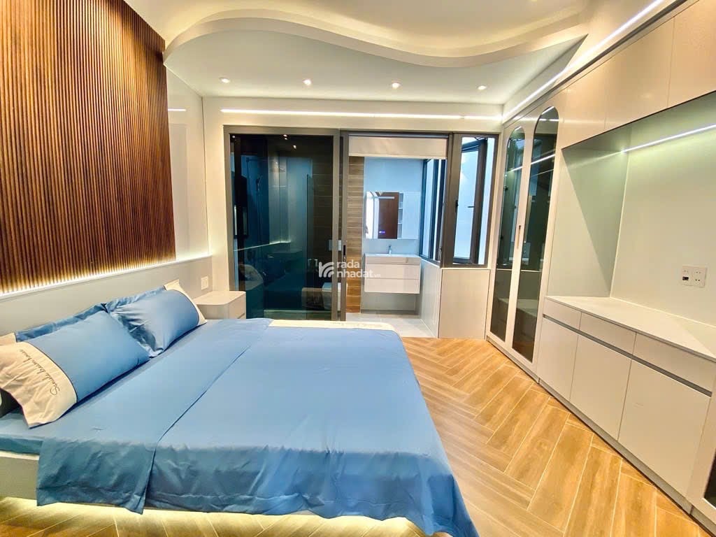 NHÀ MỚI 5 TẦNG – GARA Ô TÔ – FULL NỘI THẤT Phan Huy Ích – Tân Bình