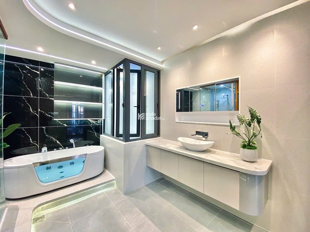 NHÀ MỚI 5 TẦNG – GARA Ô TÔ – FULL NỘI THẤT Phan Huy Ích – Tân Bình