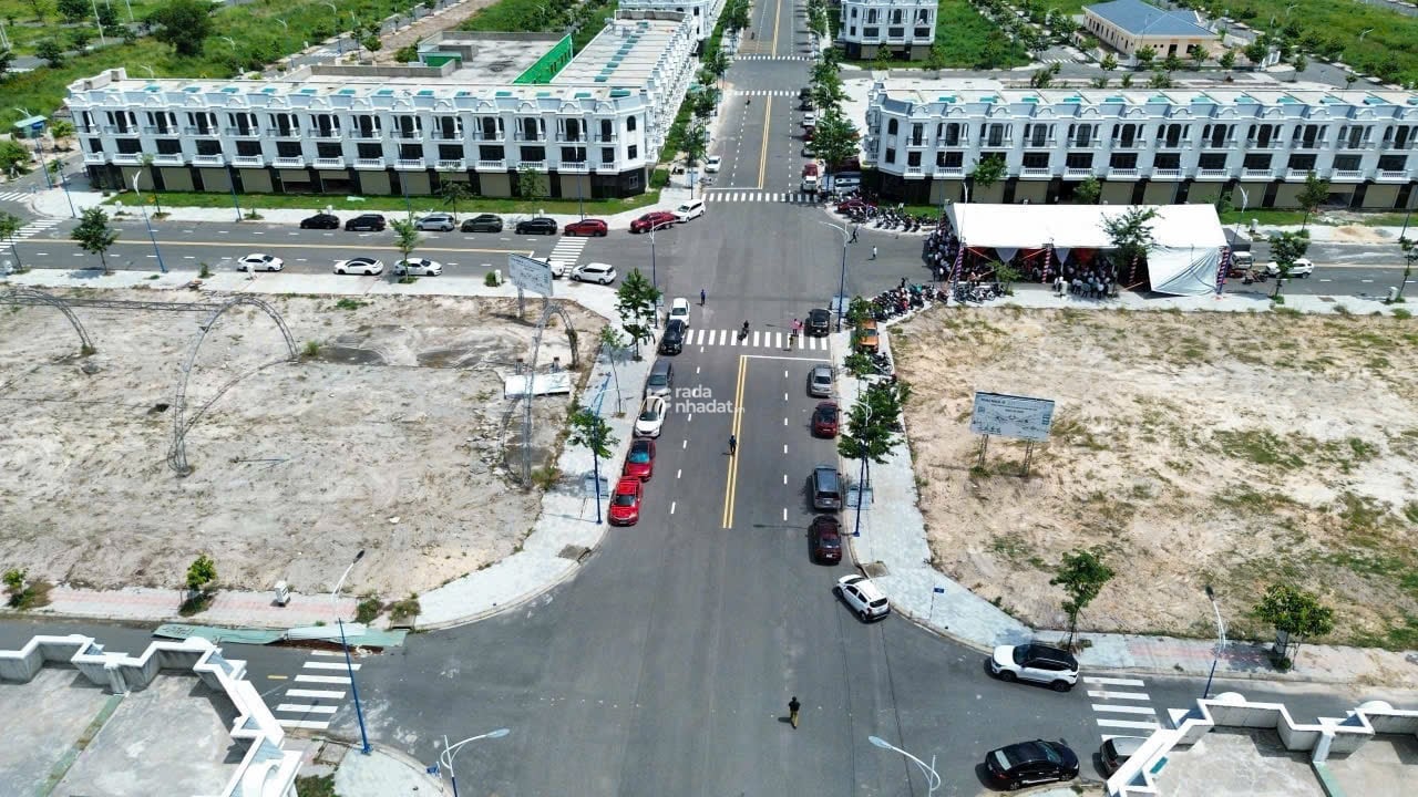 Cần Tiền Bán Gấp Lô Đất Nền Ở TTHC Bàu Bàng -TPHCM giá 700TR