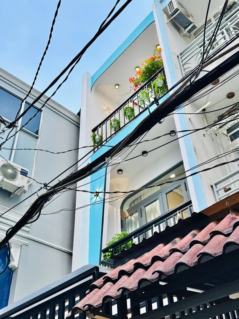 Nguyễn thượng hiền P5 trung tâm Phú Nhuận nhà mới 40m 2 lầu