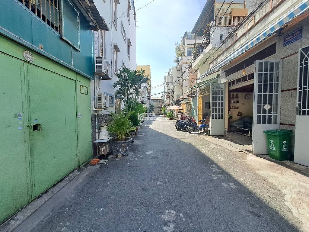 Siêu phẩm Thoại Ngọc Hầu 7,65 x 20M  2 Lầu giá chỉ 12,5 Tỷ 