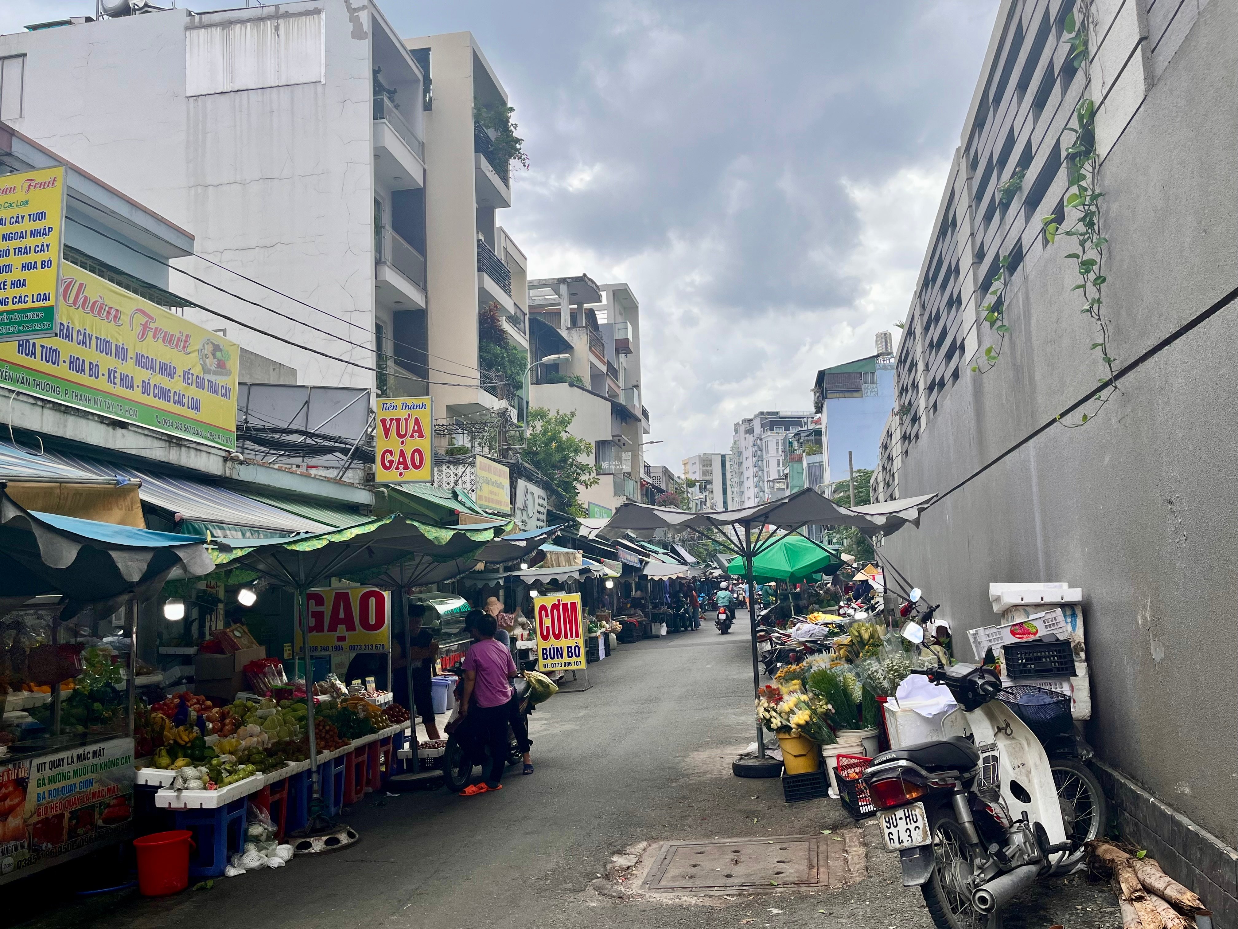 CHO THUÊ NHÀ mặt tiền chợ Văn Thánh đường Nguyễn Văn Thương, P.Thạnh Mỹ Tây, Tp.HCM
