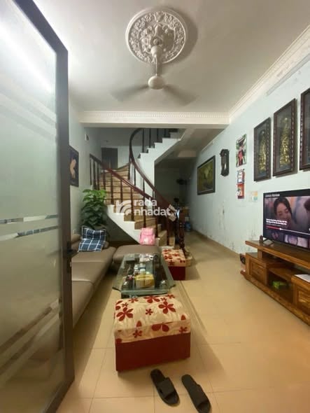 ngõ 2 làn ô tô tránh 47m2 3 tầng 19 tỷ đường lê trọng tấn hoàng mai nhà mặt đường