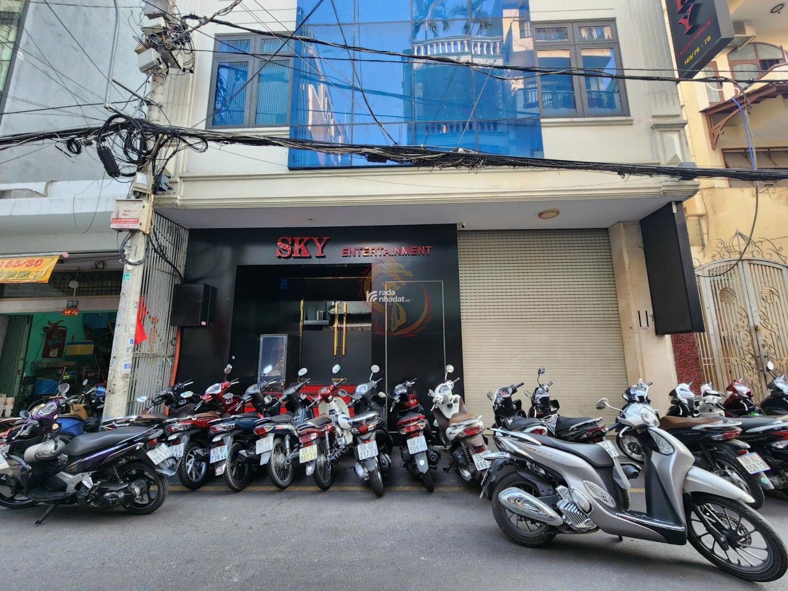 99 tỷ! Bán nhà phố Đ. Nguyễn Thái Bình, Q.1 8.2x23.3m  hầm 6 tầng
