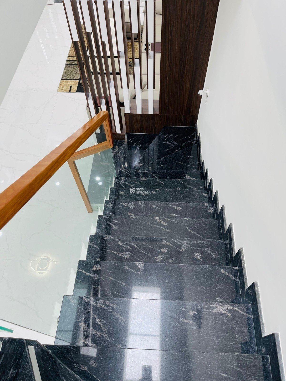 Bán nhà đẹp Bình Thạnh! Sát mặt tiền Chu Văn An - Gần HV Cán Bộ, 4.8x19m mới cứng ở ngay, giá 12 tỷ