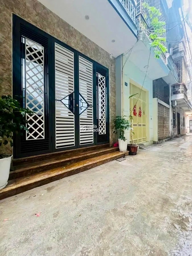 PHÂN LÔ GIẢI PHÓNG CỰC VIP - 50M2 X 5T THANG MÁY  - GẦN HỒ  - NGÕ Ô TÔ  - GẦN PHỐ - Ở SƯỚNG 