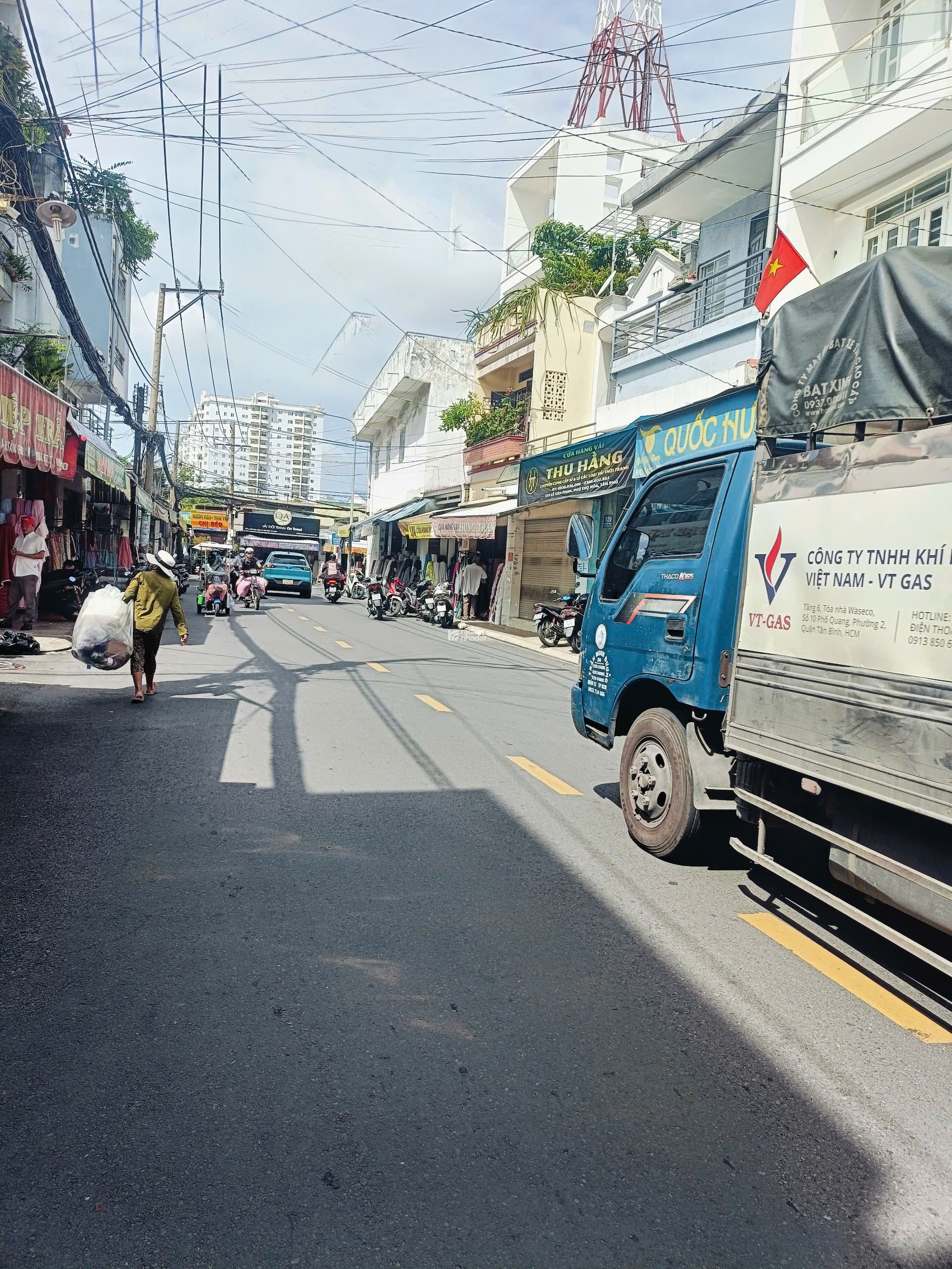 9,6 Tỷ ! Mặt tiền Nguyễn Quý Anh . Q Tân Phú. 4x14m. 4 Tầng