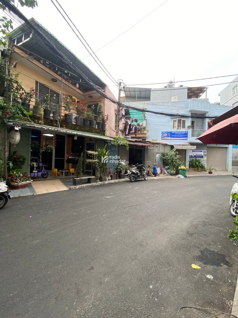 NGAY SÂN BAY, HẺM XE HƠI BẠCH ĐẰNG, TÂN BÌNH, 140M2 CÓ KC Ở NGAY. GIẢM 350TR CHỈ CÒN 22.9T TL 