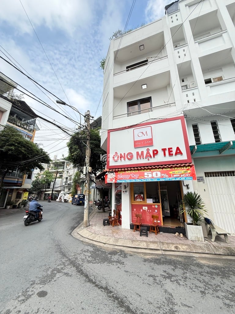 Bán nhà Mặt tiền khu Bàu Cát - 4.2 x 10 x 5 tầng - căn góc 2 mặt tiền - Kinh doanh - cho thuê đẹp