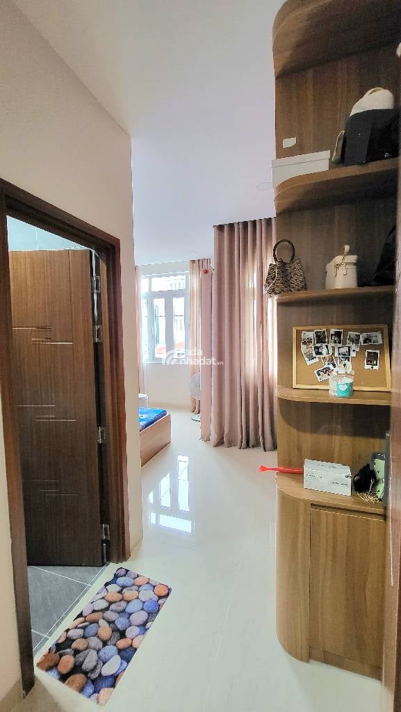 NHÀ ĐẸP HẺM RỘNG Ô TÔ VÀO NHÀ; 4 TẦNG GẦN Đ. LINH ĐÔNG, 4,5X11,5 NHỈNH 6 TỶ.