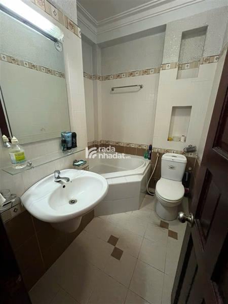 Bán nhà Phú Nhuận , 5 tầng 60m2 hẻm thông , gần Mặt tiền Phan Đăng Lưu 
